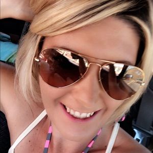 Meet your Posher, Stacey